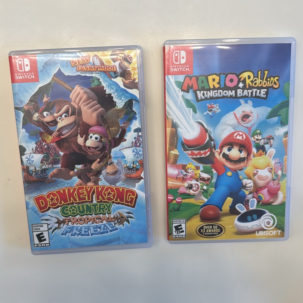 - Nintendo Switch Lite Mario Donkey Kong Sandisk Bundle - Picture 7 of 10